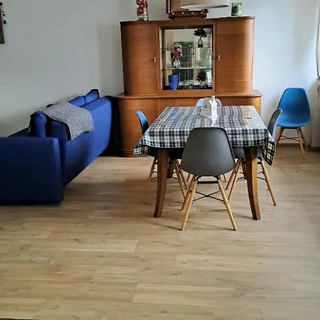 3 Pieces Climatise 88 M2 *